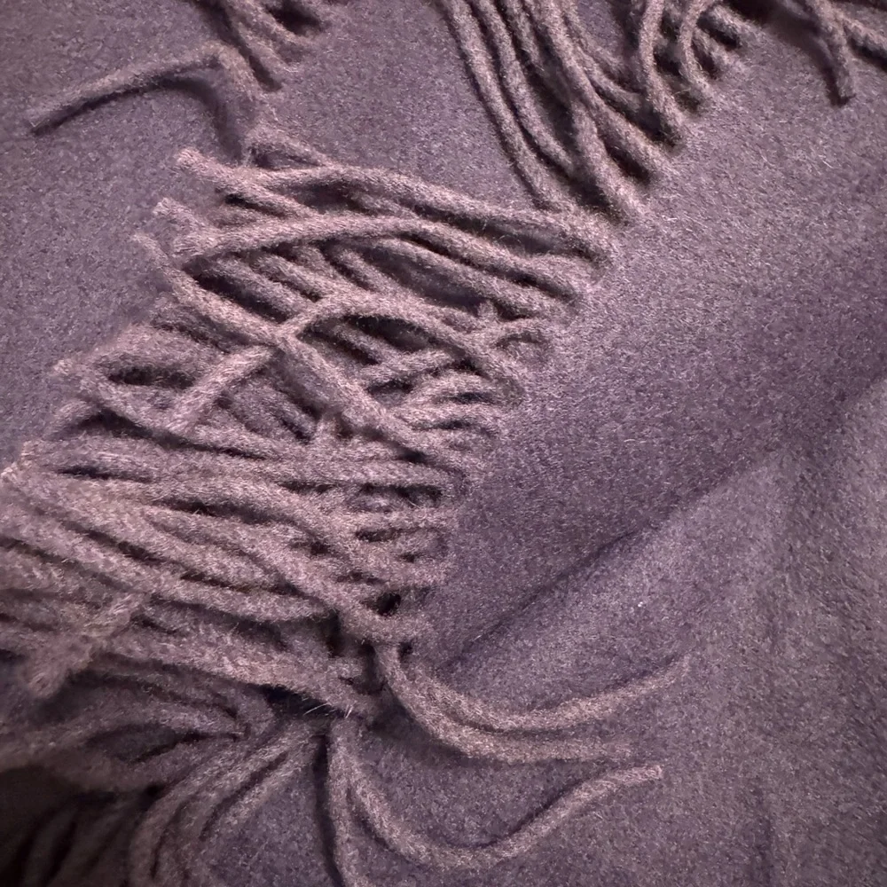 VTG NWT Ralph Lauren Cashmere Scarf Purple Indigo‎ 57x11” A16
